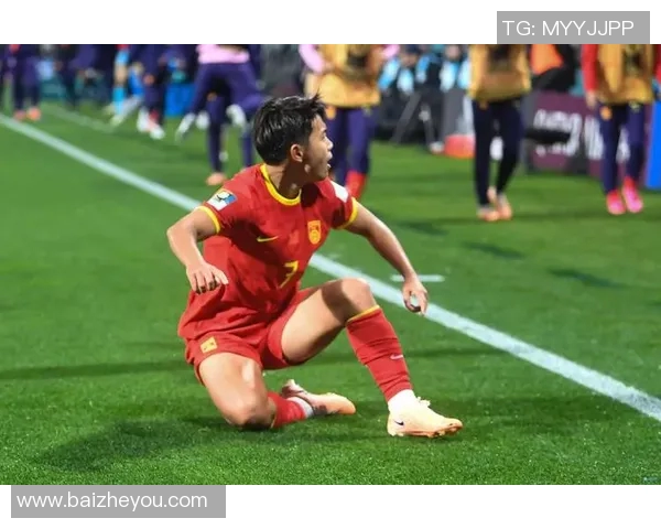 英格兰女足迎战中国女足精彩对决期待双方展现巅峰实力与团队合作